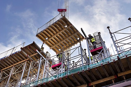 Farrat riduce il rumore strutturale dei treni della metropolitana di Londra che penetrano nel nuovo edificio da 700 milioni di sterline del Francis Crick Biomedical Research Institute.