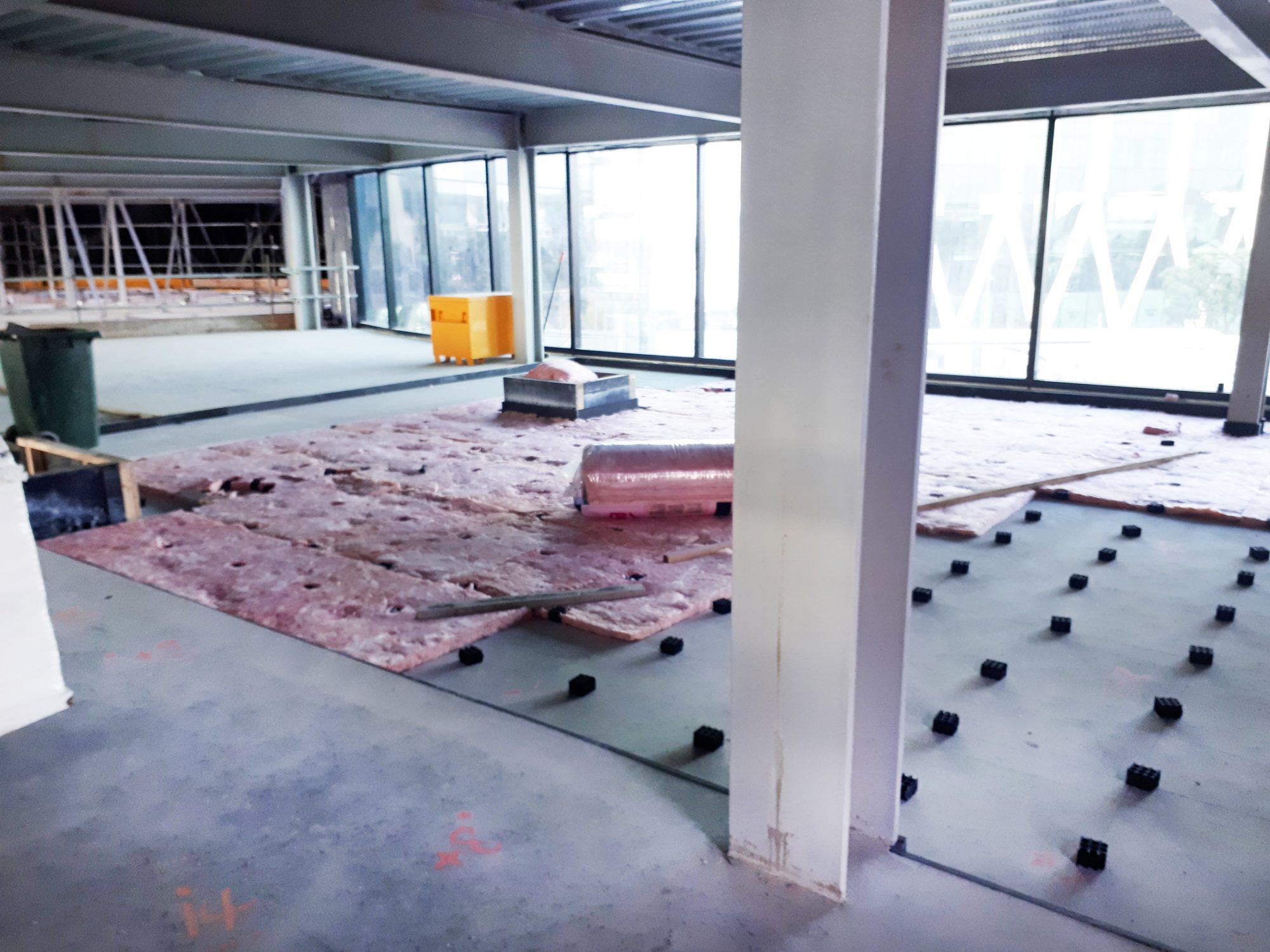 Pavimenti galleggianti acustici progettati su misura presso l'hotel Pullman Auckland Airport